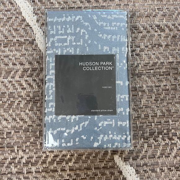 Hudson Park Collection Standard Sham - Faded Geo - Picture 2 of 5